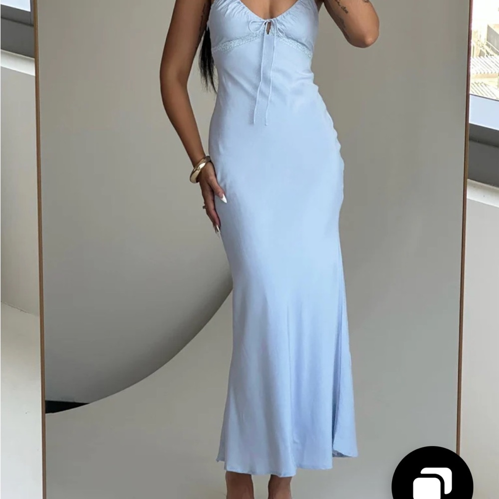 NWT EMILY MAXI DRESS BLUE - Picture 4 of 12